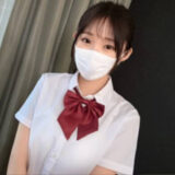 小柄な制服美少女　とわ