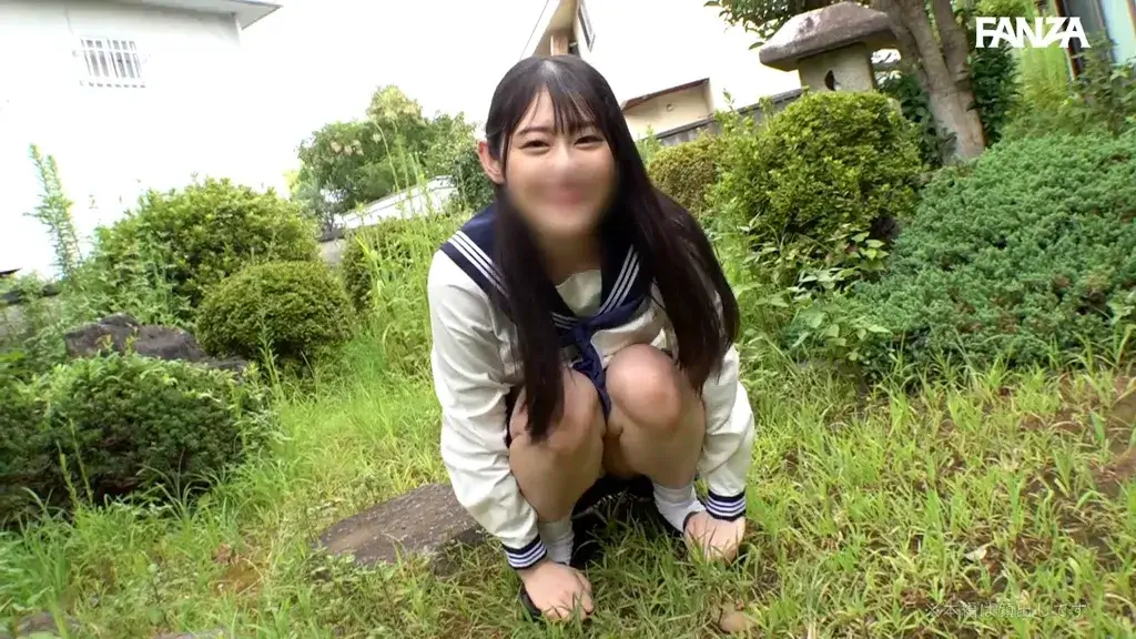 smuv020 セーラー服美少女 なぎさちゃん 屈んでパンチラシーン 美少女 AV