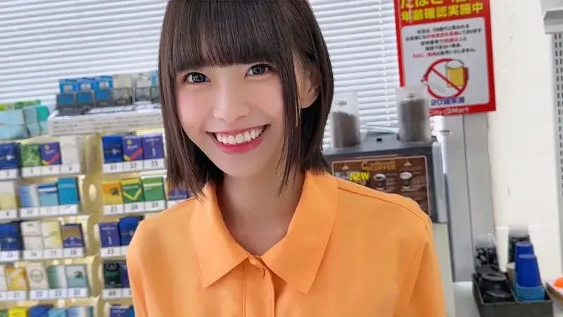 smjx134 ここちゃん バイト中の彼女に突撃するシーン 素人 美少女AV